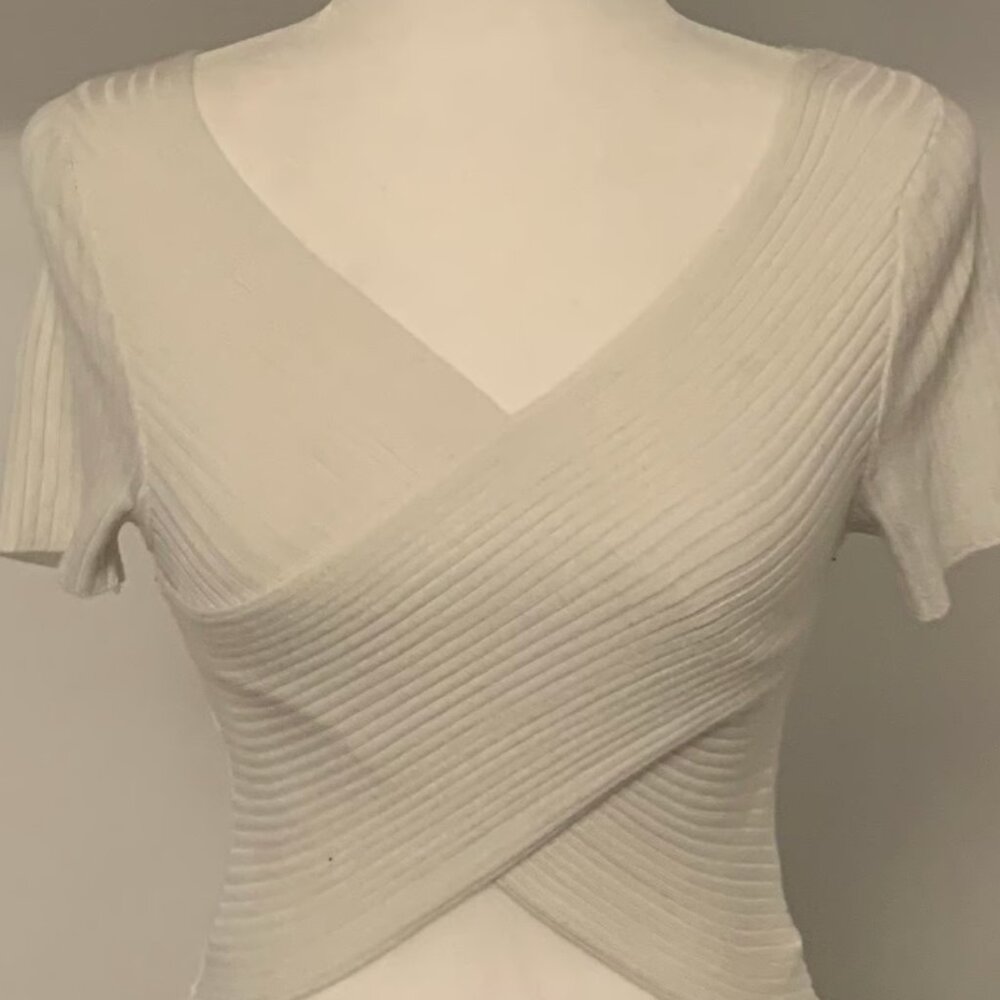 Debut White Ribbed Crossover Cropped Top  Small